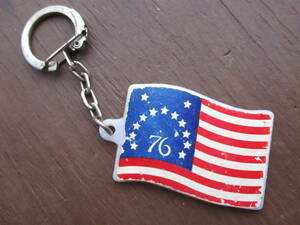 US Vintage key holder star article flag 1976 year . country 200 year festival z31
