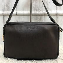 1円【極美品/希少デザイン】ロエベ LOEWE ショルダーバッグ 斜め掛け ベラスケス ツイスト金具 アナグラム バイカラー レザー 本革_画像2