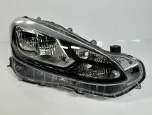 アクア MXPK10 MXPK11 純正 右ヘッドライト 右ライト RH LED 81105-52N70 52-335 打刻X4 美品(補修済み) 管理19398_画像3