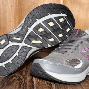 送料無料 特価即決【未使用】 New Balance ★ WW1501 GP 2E スニーカー (22cm) ★ ニューバランス ランニング ウォーキング ピンクリボンの画像4