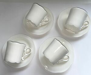 ◆シンプル オフ白 コーヒーカップ＆ソーサー ４客セット◆ 陶器 未使用