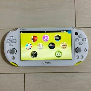 SONY PSVITA PCH-2000 ZA13 1GB 本体 wifiモデル 動作品 初期化 ソニー ピーエス ビータ ヴィータ プレイステーション プレステ 送料無料