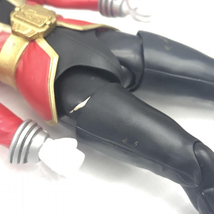 【中古】バンダイ S.H.Figuarts(真骨彫製法) ゴーカイレッド 開封品 海賊戦隊ゴーカイジャー_画像6