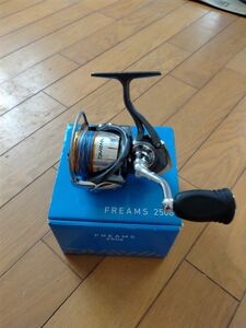 DAIWA 11 FREAMS 2506　未使用品