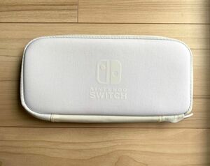 【おまけ付】純正品 Nintendo Switch Liteキャリングケース