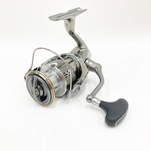 〇〇 SHIMANO シマノ STELLA 18ステラ C3000XG 03805 スピニングリール やや傷や汚れあり