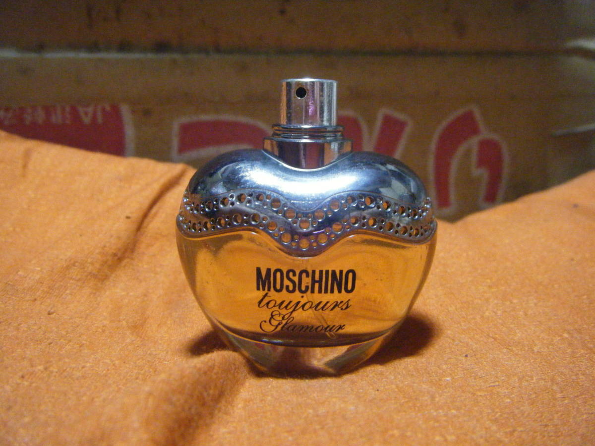 moschino 香水の値段と価格推移は？｜5件の売買データからmoschino