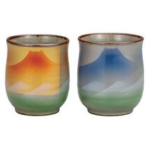 九谷焼！ ☆富士連山・組湯呑☆ K8-687　新品 煎茶 汲出 茶器 茶道具 ギフト_画像1