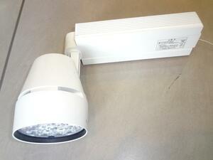 Panasonic LED осветительное оборудование NNN04120WLE1 2 шт. комплект 2185lm 27.2W спот 