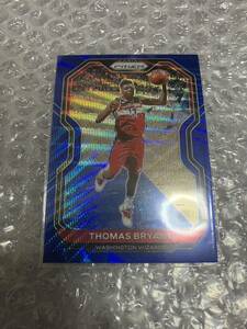 NBAカード PANINI PRIZM THOMAS BRYANT ブルーWAVE PRIZM