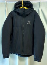 ARC'TERYX ATOM AR HOODY メンズS 　アークテリクス　アトム　ARジャケットジャケット ブラック 検索 黒 化繊 ダウン 登山 キャンプ_画像1