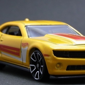 ★★日曜夜★未開封新品★'13 HOT WHEELS CHEVY CAMARO SPECIAL EDITION★HOT WHEELSの画像1