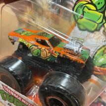 Hot Wheels MONSTER TRUCKS ホットウィール モンスタートラック TURTLES タートルズ セット_画像4