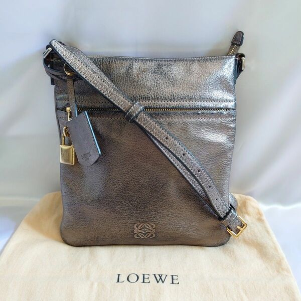 LOEWE ショルダーバッグ 