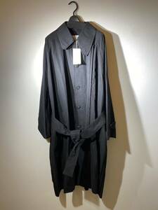 新品I’m here: アイムヒアー (元tac:tac) with PIPING : COAT パイピング ステンカラー チェスター コート 黒M　719N▲