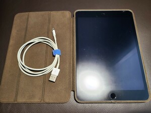 【美品】Apple アップル iPad mini ミニ 3 WiFi 128GB A1599 MGP32J/A スペースグレイ タブレット 初期化 動作確認済み 純正レザーケース付