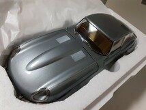 京商　1/18　ジャガー　E-Type Coupe　新品_画像7