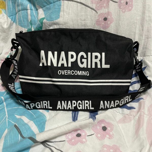 ANAP GIRL ロゴベルトショルダーバッグ 