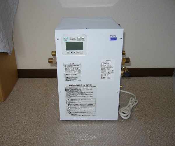 【未使用品】TOTO REW12A1BH (100V) 電気温水器　湯ぽっと　12L　2021年製　