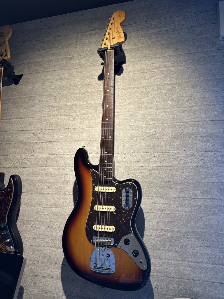 ヤフオク! -「fender bass vi」の落札相場・落札価格