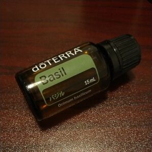 ドテラ doTERRA エッセンシャルオイル バジル