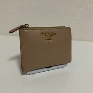 美品　PRADA プラダ　サフィアーノ　ミニウォレット　折り財布　金ロゴ　