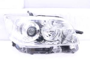 31-459★【値下】後期 HID NZE151N カローラルミオン★右ヘッドライト On-B ICHIKOH 12-540 打刻:Ｓ ユニット メッキ 純正★トヨタ (RO)