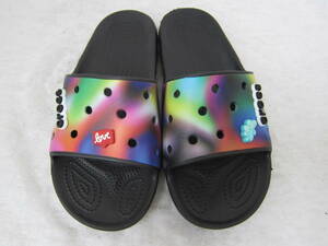 crocs ICONIC COMFORT（クロックス アイコニック コンフォート）　サンダル　レインボー　M7 (約25㎝)　ok2310C