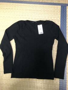 ＳＰＲＡＹ　ＰＲＥＭＩＵＭ　黒セーター　フリーサイズ　新品タグ付き