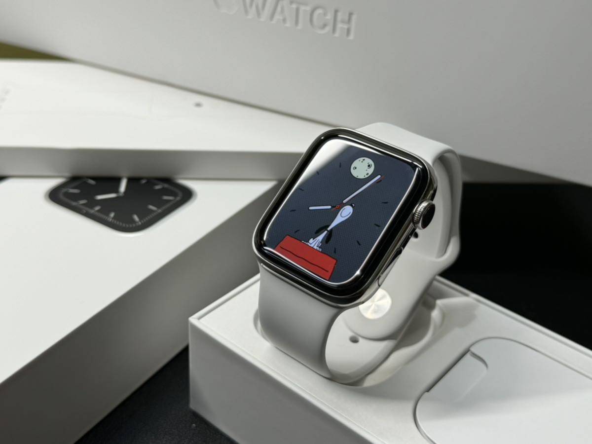 Apple Watch Series 9 GPS - 45mmシルバーアルミニウムケースと