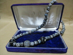  gorgeous . dragonfly sphere. necklace case attaching P96-1