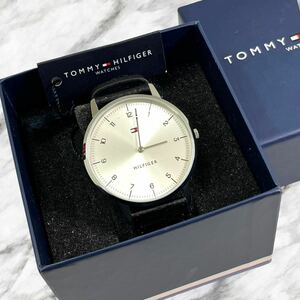 【美品】TOMMY HILFIGER / トミーヒルフィガー メンズ 腕時計1791585 本革ベルト ホワイト文字盤 箱付き 札付き 稼働品 綺麗