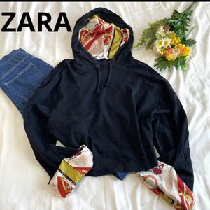 ZARA スカーフ柄　クロップドプルオーバー　パーカー