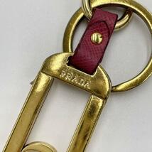 【希少】1円〜 PRADA プラダ キーホルダー リップ ゴールド金具 キーリング アクセサリー チャーム ピンク リング_画像4