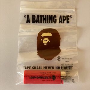 A Bathing Ape ライター　赤