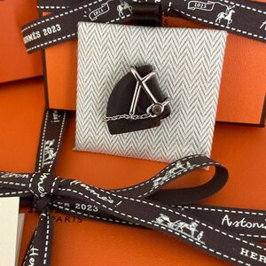 エルメス☆HERMES ブローチ　シュヴァル　綺麗品