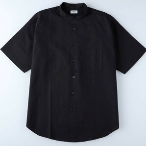 ◆新品◆ 定価2750円!! PLUSONE プラスワン ドビー生地!! バンドカラーシャツ コットンシャツ 半袖 黒 ブラック メンズ Mサイズの画像1