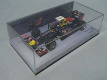 ミニチャンプス 1/43　レッドブル レーシング ルノー #1　S.ベッテル 2012　ショーカー（410120071）_画像2