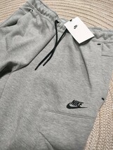 新品 定価14300 NIKE テックフリース カーゴ スウェットパンツ XL グレー パンツ メンズ ナイキ ジョガーパンツ_画像4