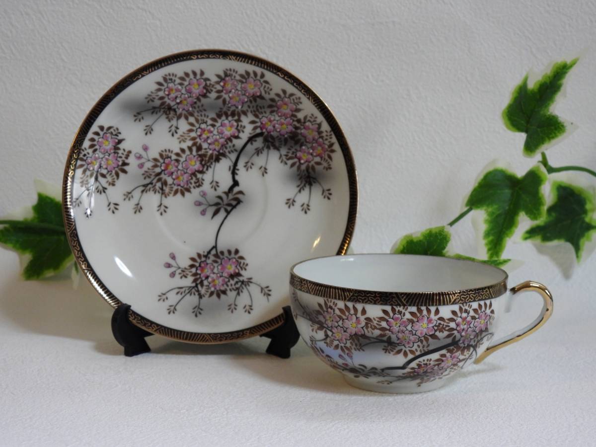 Tasse et soucoupe antiques en coquille d'œuf du Nippon ancien, Motif de fleurs de cerisier entièrement peint à la main/finition dorée, ustensiles à thé, tasse et soucoupe, café, Pour le thé et le thé