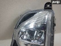 点灯確認済み！！ トヨタ 純正 ZVW50 プリウス 前期 LED フォグランプ フォグ ライト 左 左側 助手席 KOITO 47-83 即納 棚25L_画像2