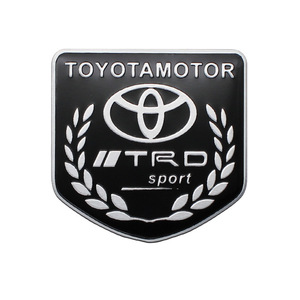 【送料込】TRD エンブレムプレート ブラック 縦5cm×横5cm アルミ製 TOYOTA トヨタ 10　