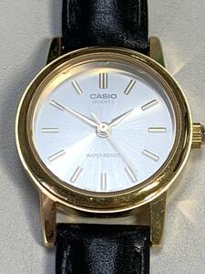 Ｂ766　美品　レディース腕時計　CASIO/カシオ　LTP-1095 クォーツ　3針　ラウンド　レザーベルト