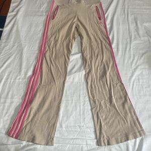 k31 adidas 三本線スエットパンツ　サイズL表記　中国製