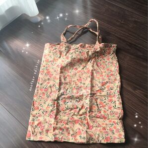 アナザーエディション 花柄バッグ