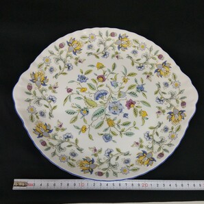 77 中古 MINTON ミントン 英国王室御用達 陶磁器プレート FINE BONE CHINA 花柄 MADE IN ENGLAND 31×29ｃｍ 高さ3.5ｃｍの画像2