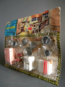 当時物 60's ★★mini KITCHEN モダン キッチンセット !! 冷蔵庫 ジオラマ 洗濯機 ドールハウス 椅子 ホンコン製★★未使用 デッドストック