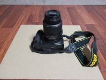 Nikon ニコン デジタル一眼レフカメラ D5100 ダブルズームキット(18-55/55-300)　シグマ17-70mm F2.8-4 DC MACRO OS HSM　ジャンク扱い_画像4