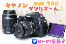 美品★Wi-Fi★Canon EOS 70D★ダブルズームレンズキット♪自撮り＆スマホ転送OK♪お出かけやご旅行に♪_画像1