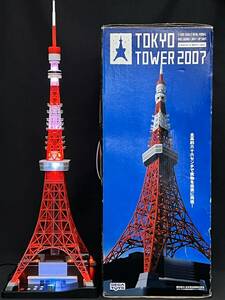 □【簡易動作確認済】 セガトイズ 東京タワー 2007 ライトアップ機能付 1/500スケール TOKYO TOWER 2007 全高660mm □ F061019W